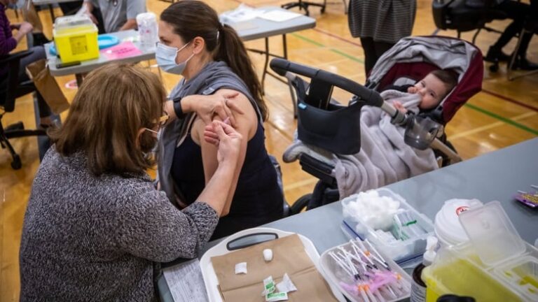 Here’s how community groups are getting COVID-19 vaccinations to Indigenous people in Canada’s largest city